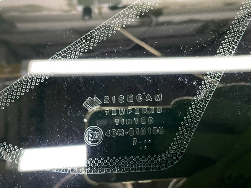 Стекло глухое зад. правое, 1500 рублей, Москва