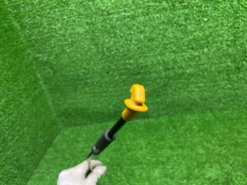 Упор капота, 1000 рублей, Москва