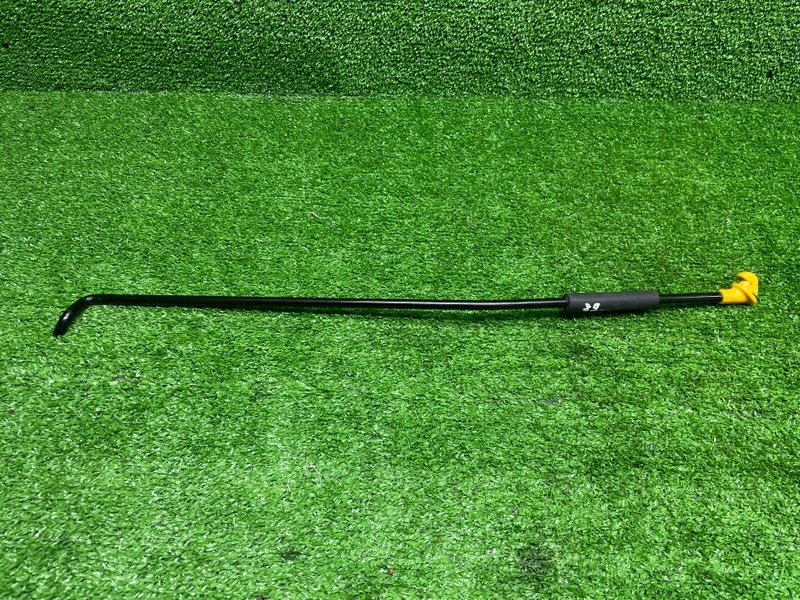 Упор капота, 1000 рублей, Москва