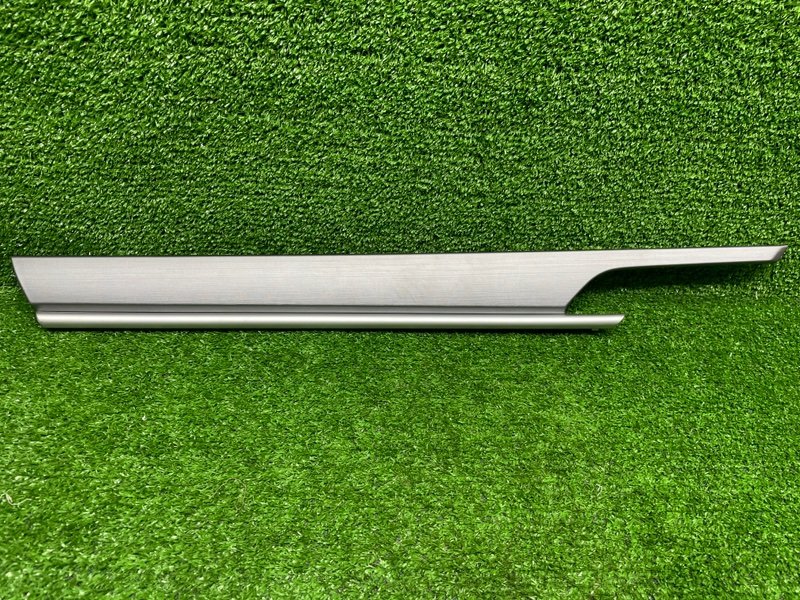 Накладка двери, 2000 рублей, Москва