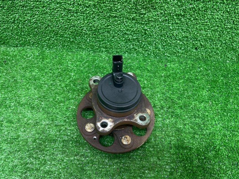 Ступица, 2000 рублей, Москва