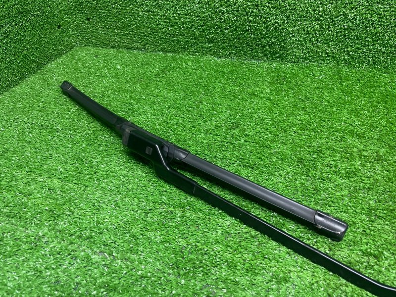 Поводок стеклоочистителя передний, 2000 рублей, Москва