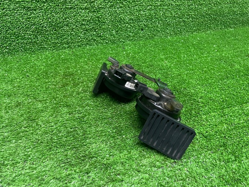 Звуковой сигнал, 2000 рублей, Москва