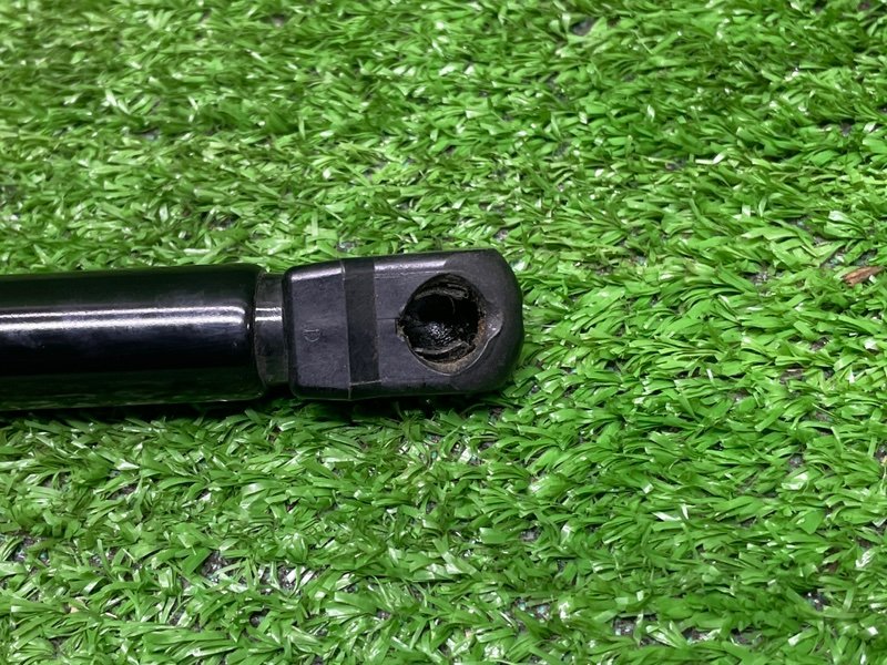 Амортизатор двери багажника, 1000 рублей, Москва