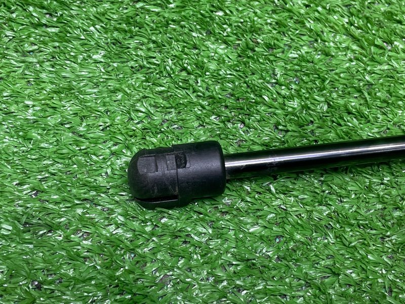 Амортизатор двери багажника, 1000 рублей, Москва