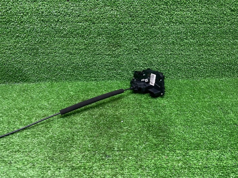 Замок двери задней правой, 2000 рублей, Москва