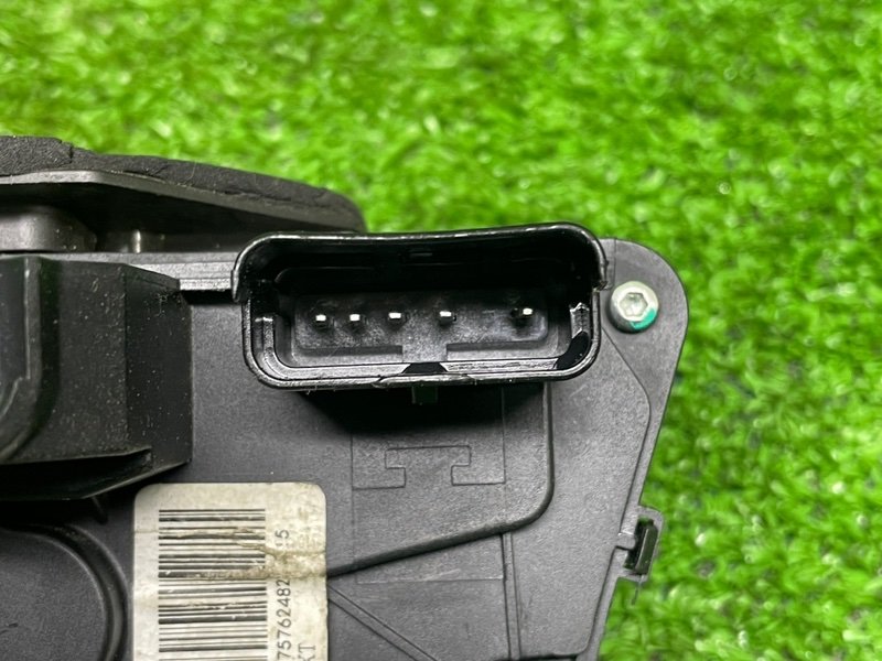 Замок двери задней левой, 2000 рублей, Москва