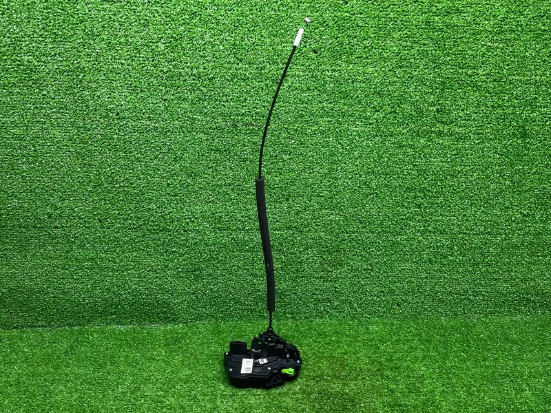 Замок двери передней правой, 2000 рублей, Москва