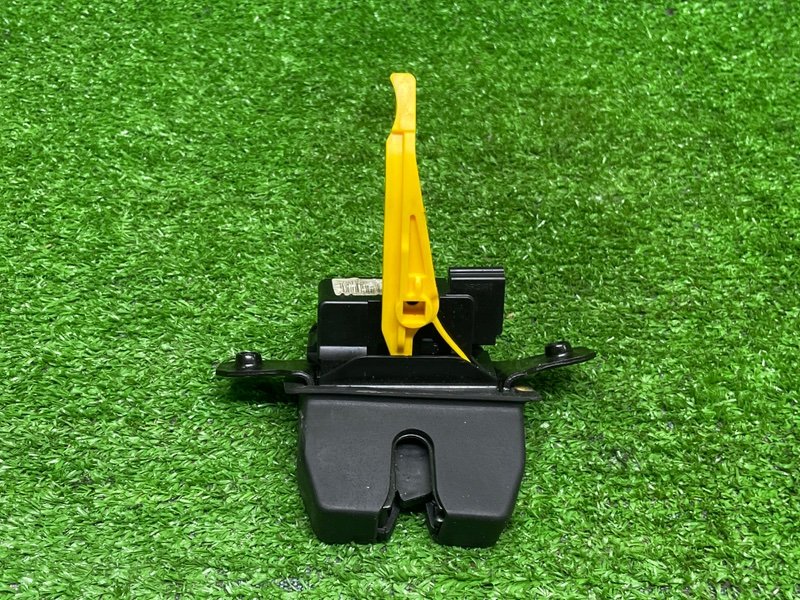 Замок багажника, 2000 рублей, Москва