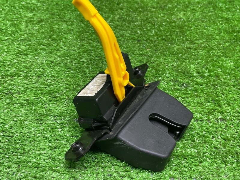 Замок багажника, 2000 рублей, Москва