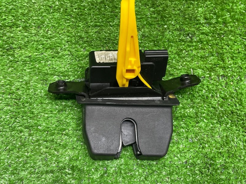 Замок багажника, 2000 рублей, Москва