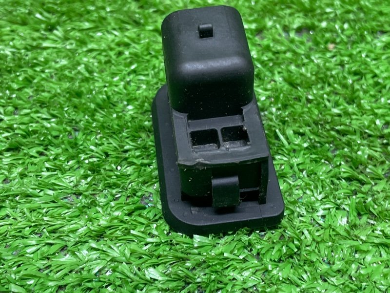 Кнопка открывания багажника, 1500 рублей, Москва