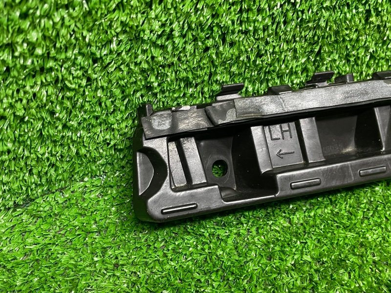 Кронштейн переднего бампера, 1000 рублей, Москва