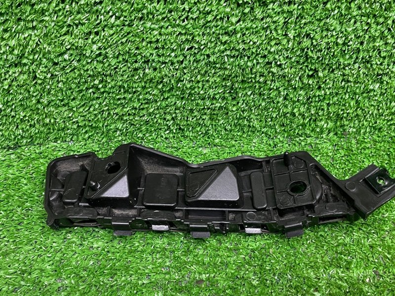 Кронштейн переднего бампера, 1000 рублей, Москва