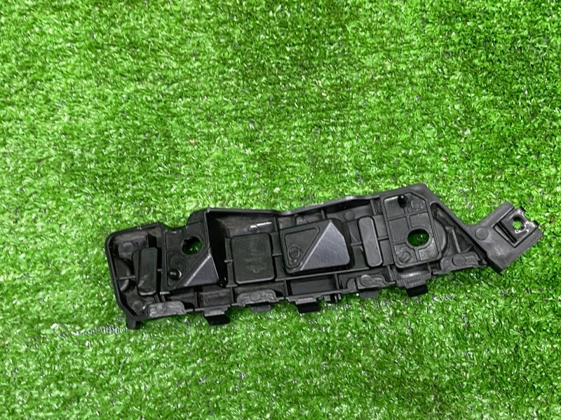 Кронштейн переднего бампера, 1000 рублей, Москва