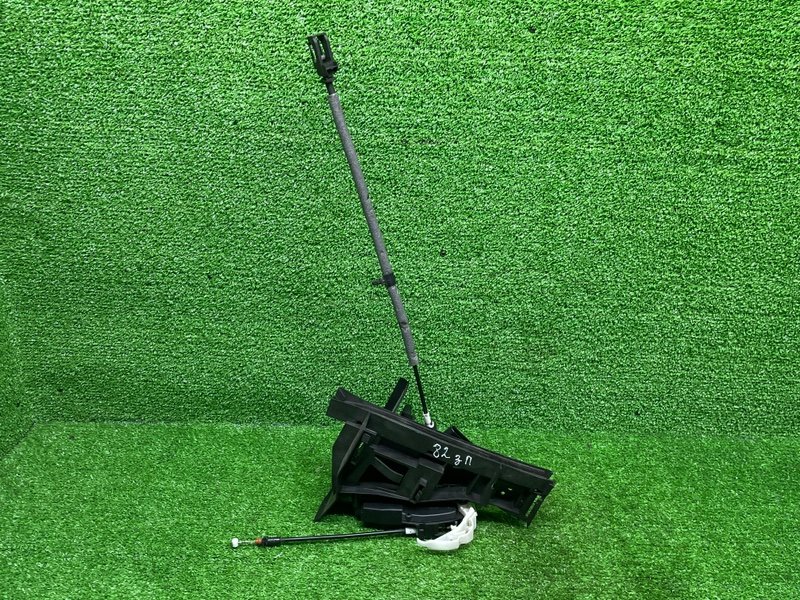 Замок двери задней правой, 2000 рублей, Москва