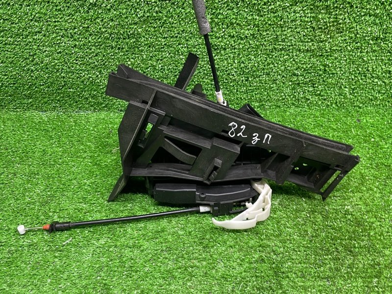 Замок двери задней правой, 2000 рублей, Москва