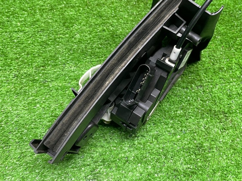 Замок двери задней правой, 2000 рублей, Москва