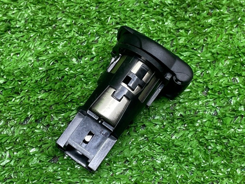 Зарядное гнездо, 550 рублей, Москва