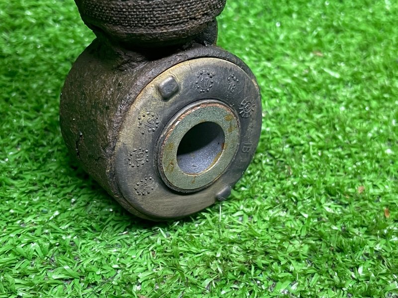 Амортизатор задний, 1550 рублей, Москва