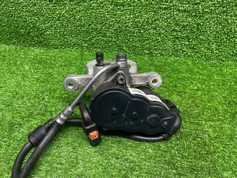 Суппорт тормозной задний правый, 7000 рублей, Москва