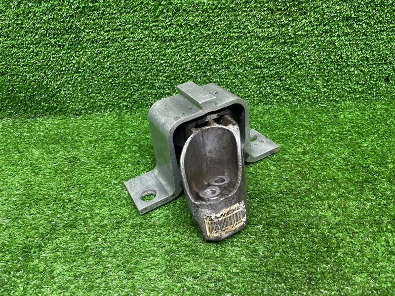 Опора двигателя, 2000 рублей, Москва