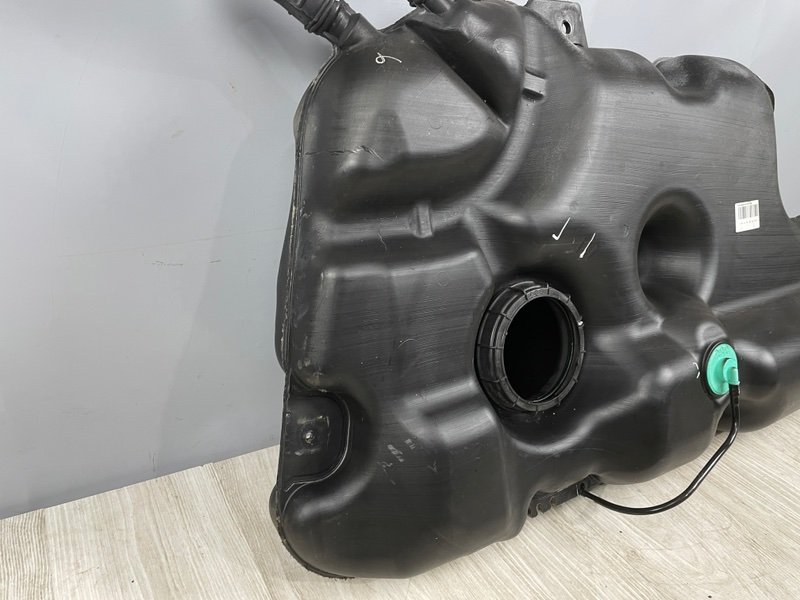 Бак топливный, 2100 рублей, Москва