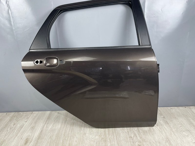 Дверь задняя правая, 39000 рублей, Москва