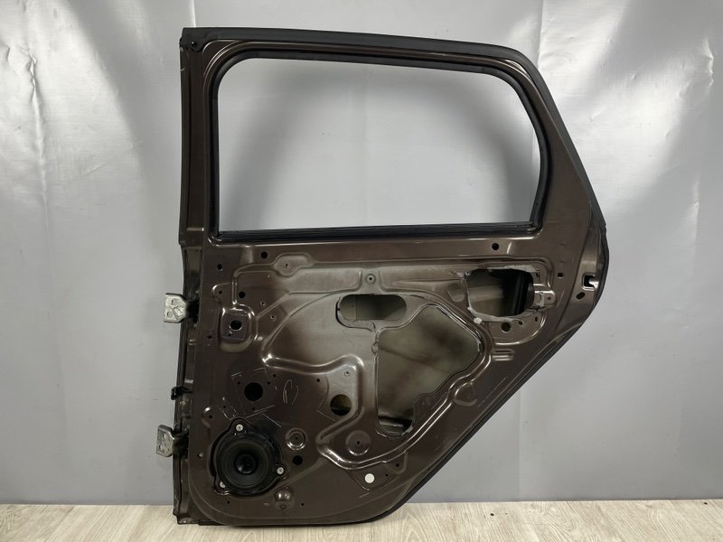 Дверь задняя правая, 39000 рублей, Москва