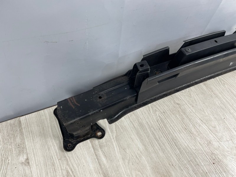 Усилитель переднего бампера, 10000 рублей, Москва