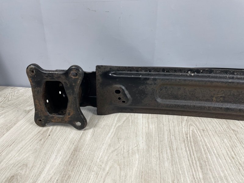 Усилитель переднего бампера, 10000 рублей, Москва