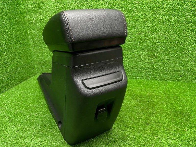 Подлокотник, 15000 рублей, Москва