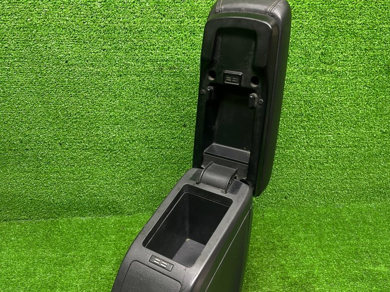 Подлокотник, 15000 рублей, Москва