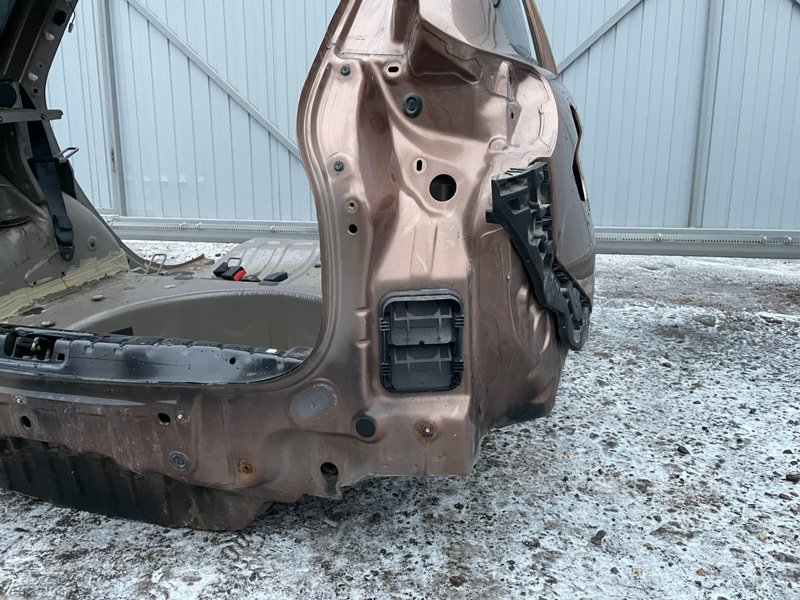 Крыло заднее правое, 25000 рублей, Москва