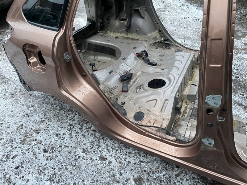 Крыло заднее правое, 25000 рублей, Москва