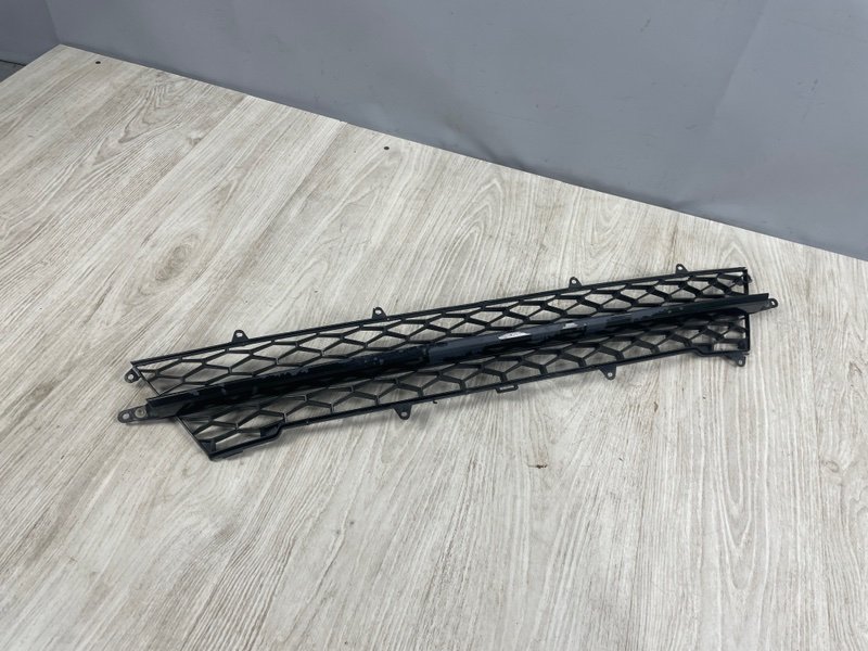 Решетка в бампер, 1200 рублей, Москва