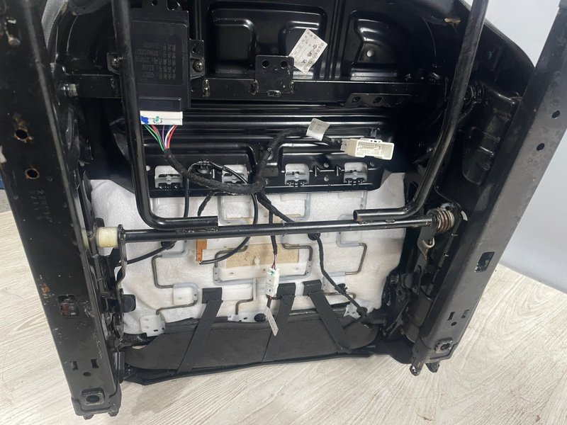 Сиденье переднее левое, 30000 рублей, Москва