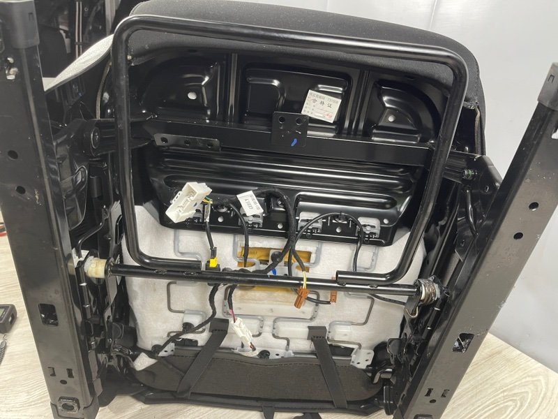 Сиденье переднее правое, 12000 рублей, Москва