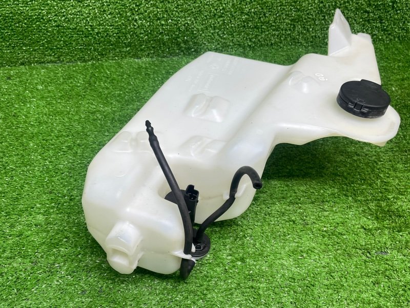 Бачок омывателя лобового стекла, 1100 рублей, Москва