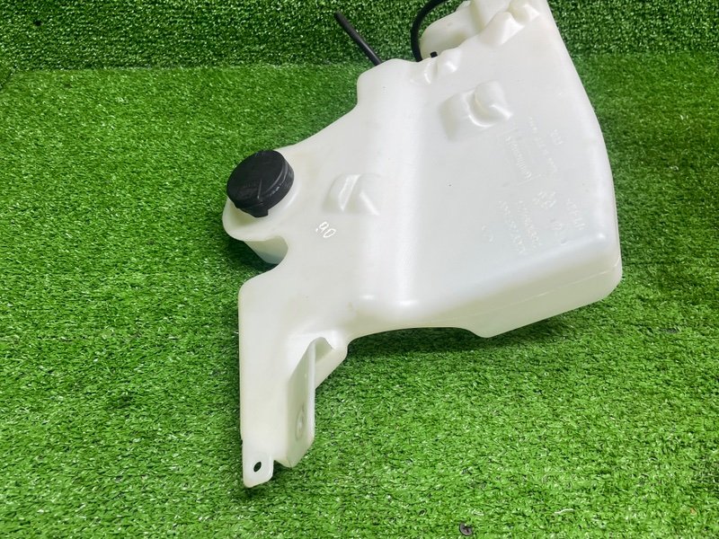 Бачок омывателя лобового стекла, 1100 рублей, Москва