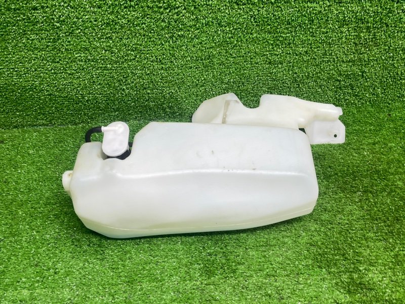 Бачок омывателя лобового стекла, 1100 рублей, Москва