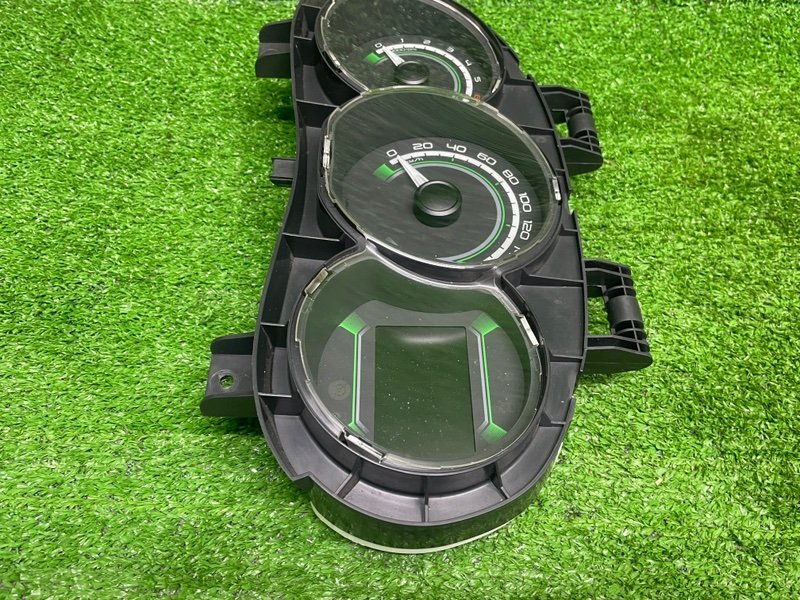 Панель приборов, 2500 рублей, Москва