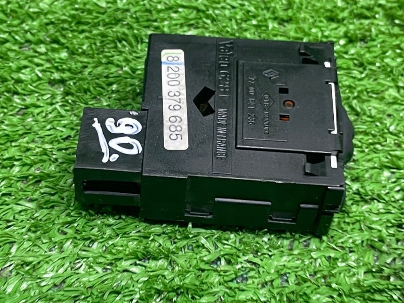 Кнопка корректора фар, 500 рублей, Москва