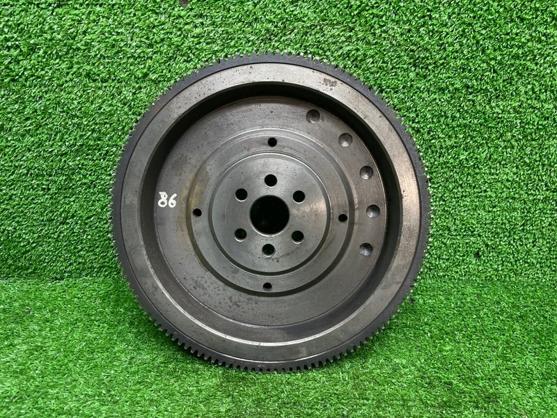 Маховик, 1900 рублей, Москва