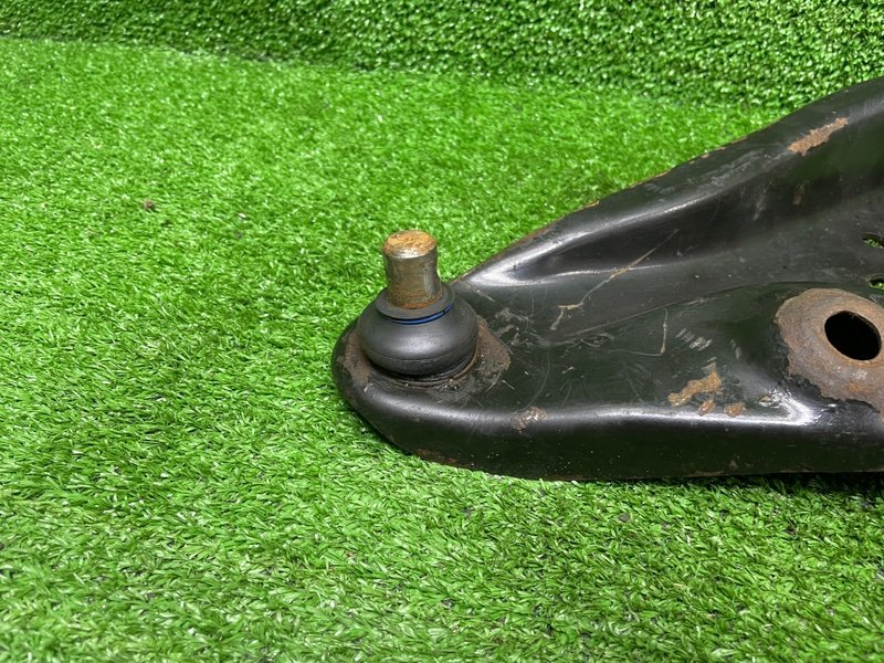 Рычаг передний левый, 1000 рублей, Москва