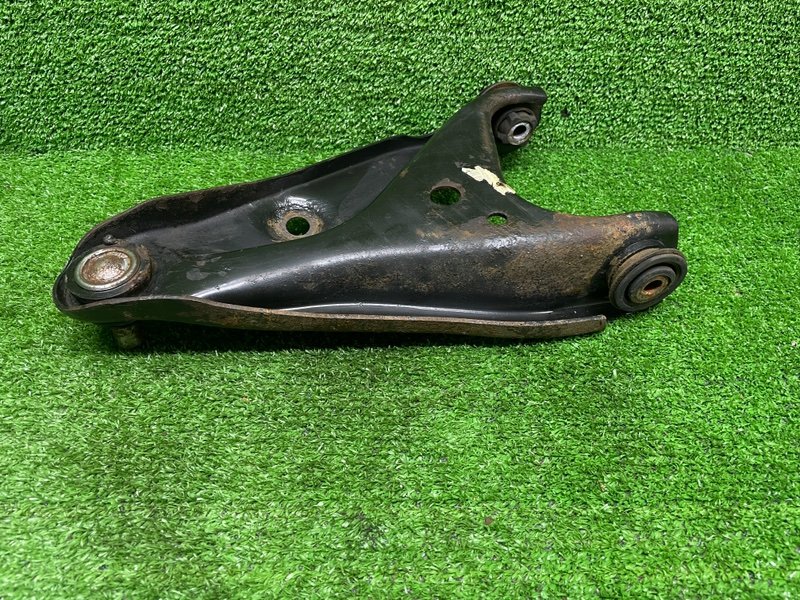 Рычаг передний левый, 1000 рублей, Москва