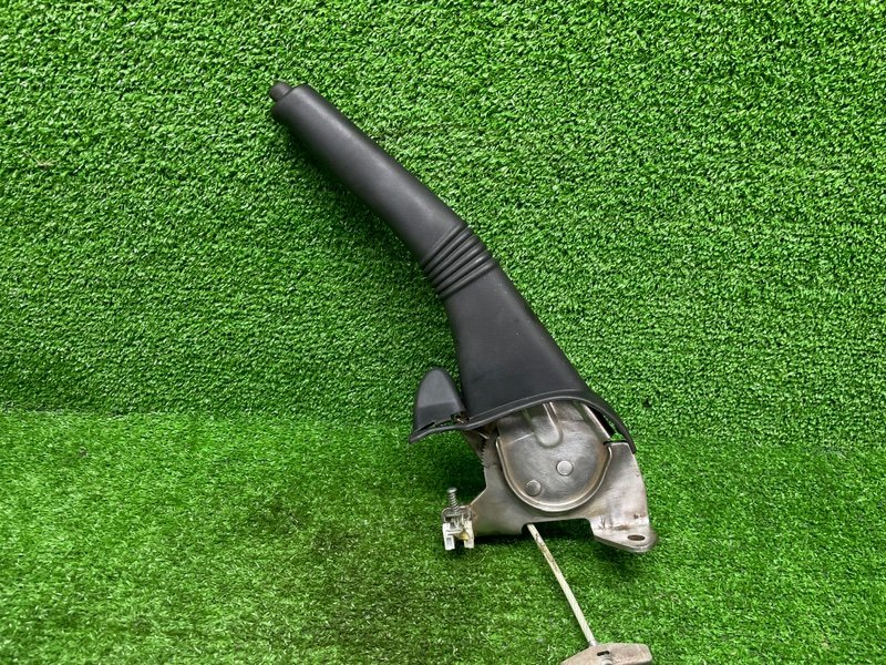 Рычаг стояночного тормоза, 1000 рублей, Москва