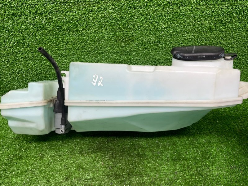 Бачок омывателя лобового стекла, 1000 рублей, Москва