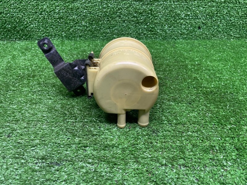 Бачок гидроусилителя руля, 1000 рублей, Москва