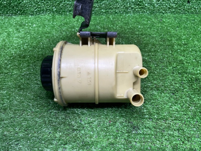 Бачок гидроусилителя руля, 1000 рублей, Москва